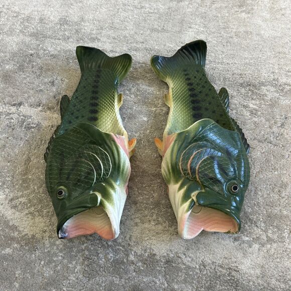 Rivers Edge Bass Fish Flip Flops Slides Sandals Men's 11 12 Slip On Funny Gift - Picture 2 of 7